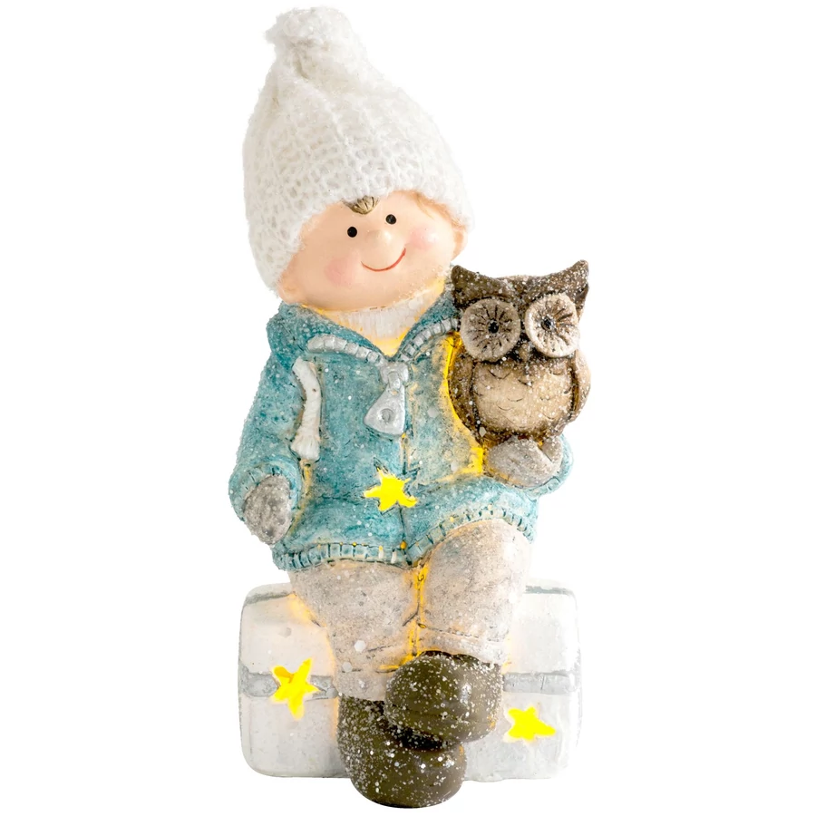 MagicHome karácsonyi szobor, Fiú a széken bagollyal, 1 LED, műgyanta, 10,5 x 10,5 x 19,5 cm